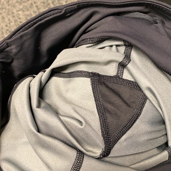 Lululemon Inspire Crop Luxtreme Snakeskin Printed Leggings 6 - Picture 10 of 12